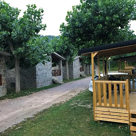 Camping Pirinenc Campdevanol Exterior photo